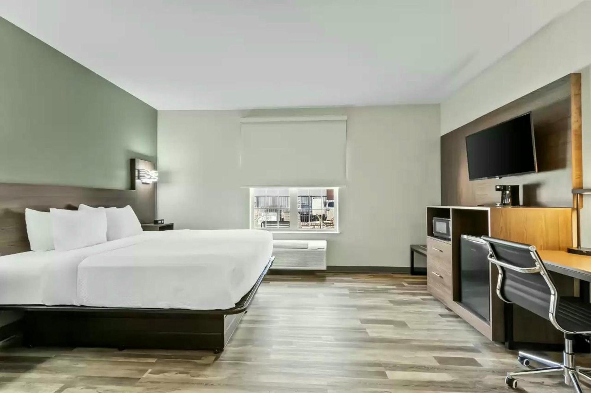 Quality Inn & Suites Columbia Harbison 외부 사진